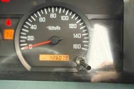 Isuzu, NPR400, 4 Ton, Tautliner Truck, Used, 2015