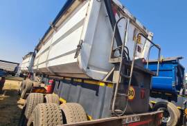 Top Trailer, Side Tipper Link Trailer, Used
