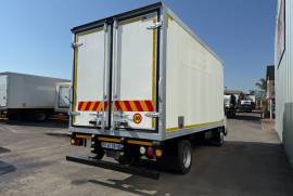 Hino, 300 815, 4 Ton, Refrigerated Truck, Used, 2017