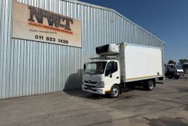 Hino, 300 815, 4 Ton, Refrigerated Truck, Used, 2017