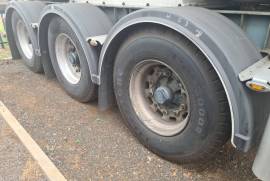 Other, Fuel Tanker , Used, 2016
