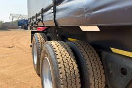 SA Truck Bodies, Tautliner Trailer, Used, 2011