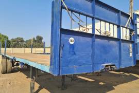 Henred, Flat Deck Trailer, Used, 1958