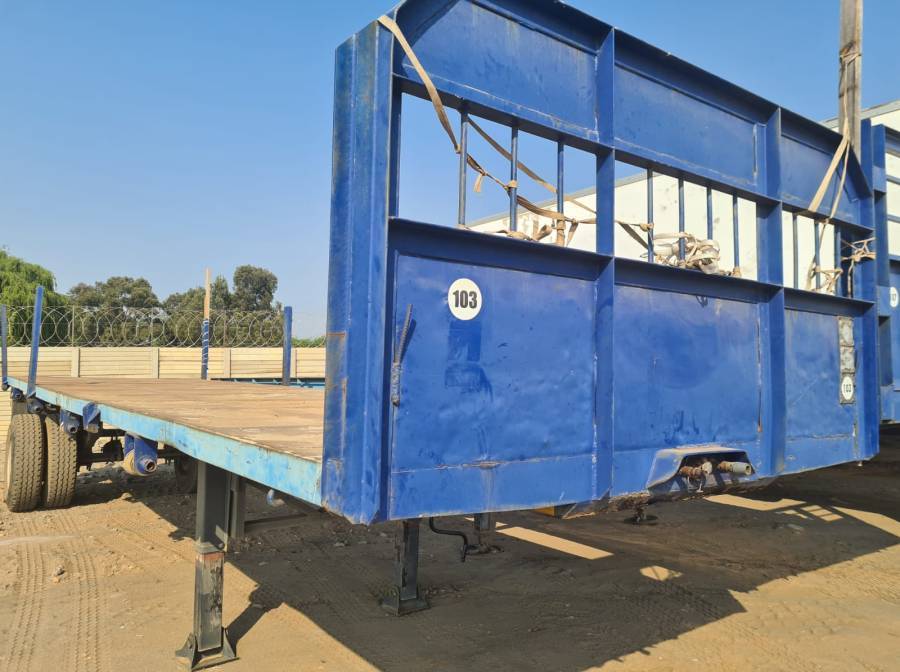 Henred, Flat Deck Trailer, Used, 1958