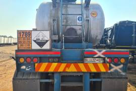 Henred, Acid Tanker, Used, 1994