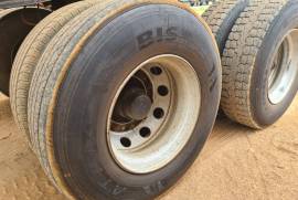 Henred, Sloper Trailer, Used, 2015