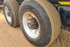 Henred, Brick Trailer, Used, 2021