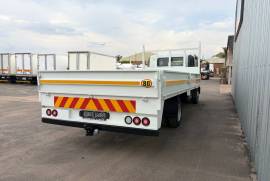Isuzu, NPR400, 4x2 Drive, Dropside Truck, Used, 2016