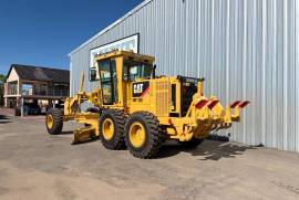 Caterpillar, 140K, Grader, Used, 2013