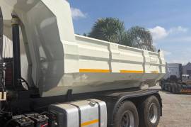 UD, Quon GW26.450, 6x4 Drive, Tipper Truck, Used, 2016