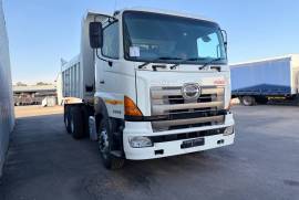 Hino, 700, 6x4 Drive, Tipper Truck, Used, 2022