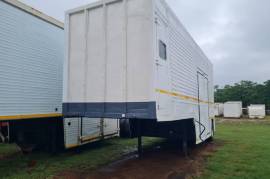 Henred, 7m Back and 6m Front, Pantech Trailer , Used