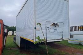 Henred, 7m Back and 6m Front, Pantech Trailer , Used