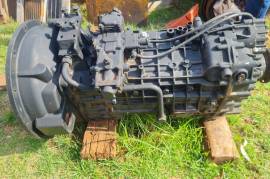 Truck Parts, ZF , 109, Gearbox, Used