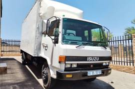 Isuzu, F8000, 4x2 Drive, Volume Van Truck, Used