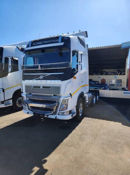 Volvo, FH520 Globetrotter, 6x4 Drive, Truck Tractor, Used, 2021
