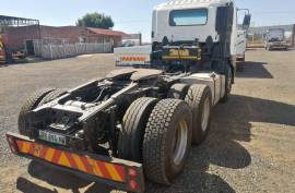 Hino, 2841, 6x4 Drive, Truck Tractor, Used, 2014