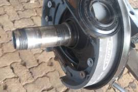 Truck Parts, Mitsubishi, Canter complete reconditioned diff, Axels, Used