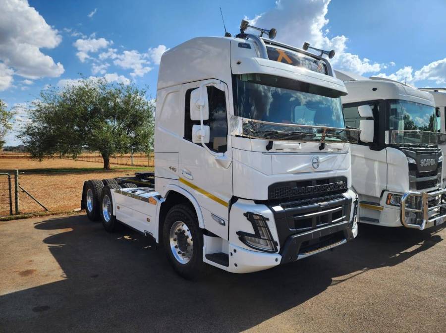 Volvo, FMX 440 Globetrotter 6x4 , Double Diff, Truck Tractor, Used, 2022