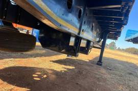 Prime, 2019 Prime Tri-axle Flatdeck, Tri-Axle Trailer, Used