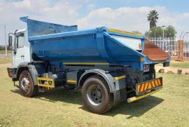 MAN, M2000 18.224 6 CUBE TIP, 4x2 Drive, Tipper Truck, Used, 2004