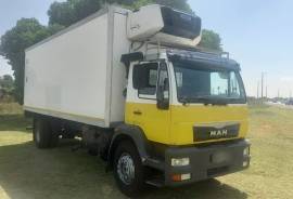 MAN, CLA FRIDGE BODY 8Ton, 4x2 Drive, Refrigerated Truck, Used, 2016