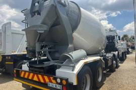 Mercedes Benz, 35-35 Axor 8 Cube, 8x4 Drive, Concrete Mixer Truck, Used, 2013