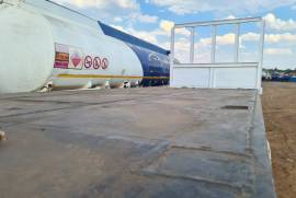 Motor Trail, Flat Deck Trailer, Used, 2006