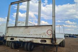 Motor Trail, Flat Deck Trailer, Used, 2006