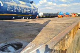 Motor Trail, Flat Deck Trailer, Used, 2006