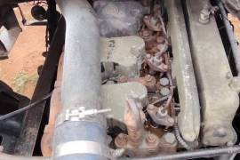 Powerstar, 26-28, 4x4 Drive, Crane Truck, Used