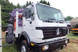 Powerstar, 26-28, 4x4 Drive, Crane Truck, Used