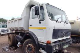 Mercedes Benz, 1928, 4x2 Drive, Tipper Truck, Used