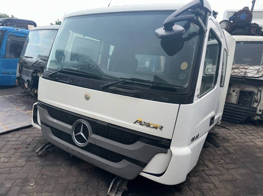 Truck Parts, Mercedes-Benz, AXOR MP3 SLEEPER CAB, Cab / Cabin, Used