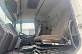 MAN, 17-374, Single Axle, Truck Tractor, Used, 2001
