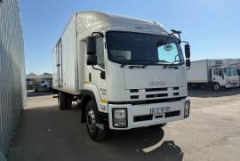 Isuzu, FTR850, 8 Ton, Volume Van Truck, Used, 2014
