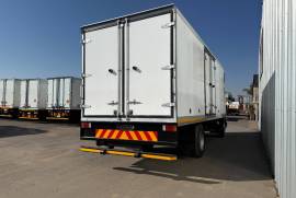 Isuzu, FTR850, 8 Ton, Volume Van Truck, Used, 2014