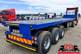 Paramount, TRI-AXLE FLAT DECK TRAILER [#52682], Flat Deck Trailer, Used, 2013