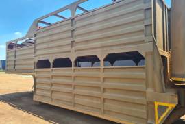 Other, Cattle Body Trailer, Used, 1997